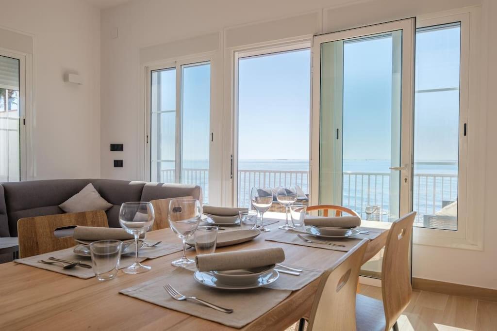 Villa Elegancia Y Lujo Frente Al Mar. Alcanar Esterno foto
